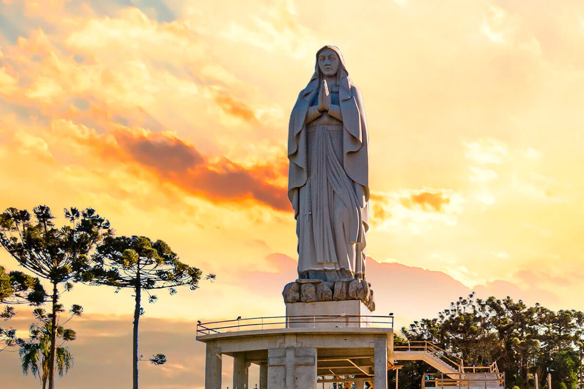 Complexo Nossa Senhora de Lourdes e do Louvor