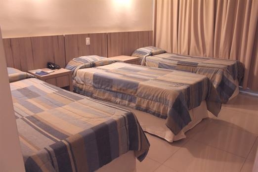 Quarto triplo individual